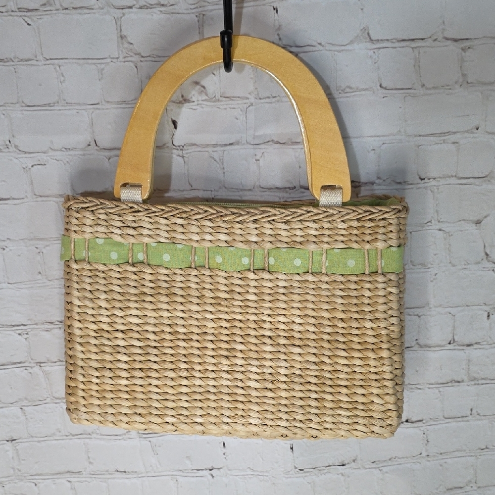 Vintage Woven Straw Tote Bag | Wood Handles | Lime Green Bow Coastal Grandma - Picture 3 of 11